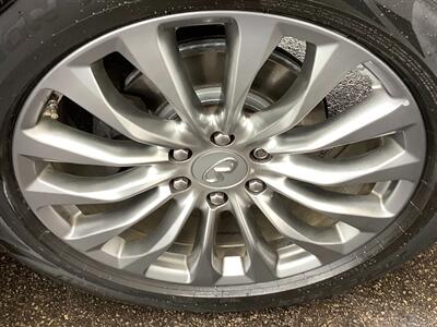 2015 INFINITI QX80   - Photo 58 - Crest Hill, IL 60403