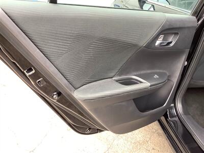 2014 Honda Accord LX   - Photo 43 - Crest Hill, IL 60403