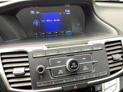 2014 Honda Accord LX   - Photo 17 - Crest Hill, IL 60403