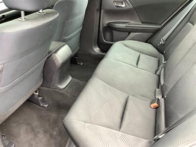 2014 Honda Accord LX   - Photo 23 - Crest Hill, IL 60403