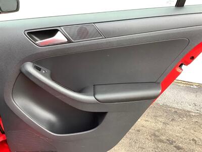 2014 Volkswagen Jetta S - Photo 22 - Crest Hill, IL 60403