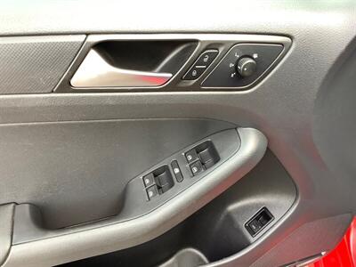 2014 Volkswagen Jetta S - Photo 11 - Crest Hill, IL 60403