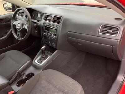 2014 Volkswagen Jetta S - Photo 27 - Crest Hill, IL 60403