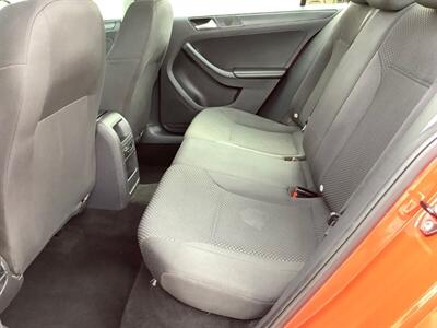 2014 Volkswagen Jetta S - Photo 21 - Crest Hill, IL 60403