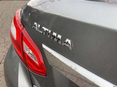 2016 Nissan Altima 2.5 SL   - Photo 38 - Crest Hill, IL 60403