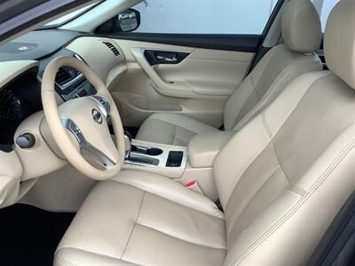 2016 Nissan Altima 2.5 SL   - Photo 17 - Crest Hill, IL 60403