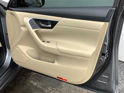 2016 Nissan Altima 2.5 SL   - Photo 31 - Crest Hill, IL 60403