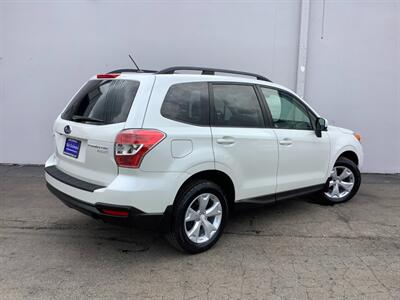 2015 Subaru Forester 2.5i Premium   - Photo 8 - Crest Hill, IL 60403