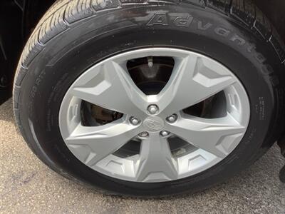2015 Subaru Forester 2.5i Premium   - Photo 41 - Crest Hill, IL 60403