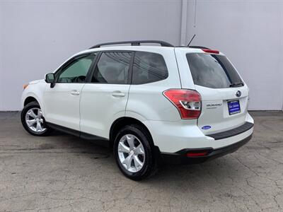 2015 Subaru Forester 2.5i Premium   - Photo 5 - Crest Hill, IL 60403
