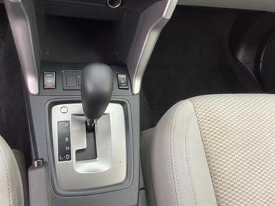 2015 Subaru Forester 2.5i Premium   - Photo 21 - Crest Hill, IL 60403