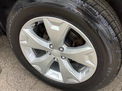 2015 Subaru Forester 2.5i Premium   - Photo 43 - Crest Hill, IL 60403