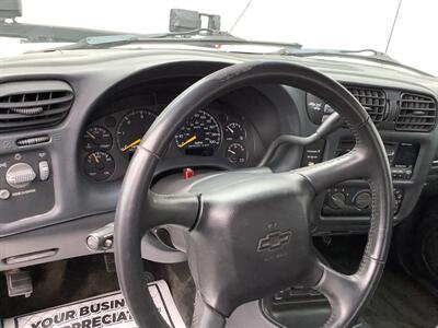 2000 Chevrolet S-10 LS   - Photo 24 - Crest Hill, IL 60403