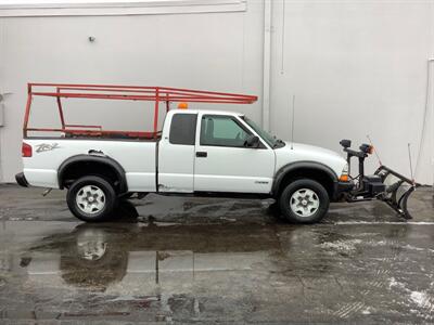 2000 Chevrolet S-10 LS   - Photo 10 - Crest Hill, IL 60403