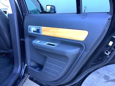 2010 Lincoln MKX   - Photo 22 - Crest Hill, IL 60403