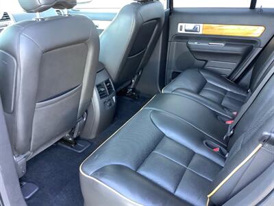 2010 Lincoln MKX   - Photo 21 - Crest Hill, IL 60403