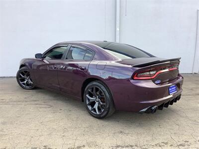 2020 Dodge Charger SXT - Photo 5 - Crest Hill, IL 60403