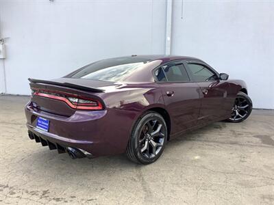 2020 Dodge Charger SXT - Photo 8 - Crest Hill, IL 60403