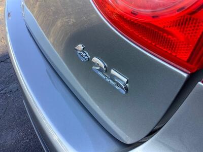 2007 Volkswagen Rabbit 2.5   - Photo 29 - Crest Hill, IL 60403