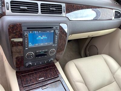 2010 GMC Yukon Denali   - Photo 20 - Crest Hill, IL 60403