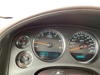 2010 GMC Yukon Denali   - Photo 21 - Crest Hill, IL 60403