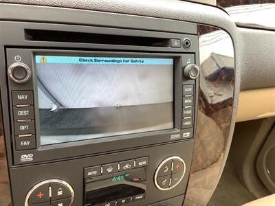 2010 GMC Yukon Denali   - Photo 13 - Crest Hill, IL 60403