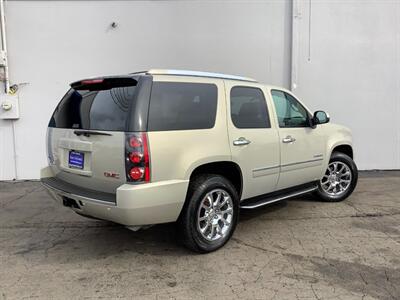 2010 GMC Yukon Denali   - Photo 8 - Crest Hill, IL 60403