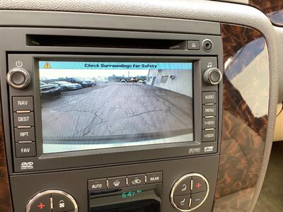 2010 GMC Yukon Denali   - Photo 14 - Crest Hill, IL 60403