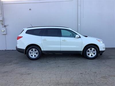 2011 Chevrolet Traverse LT - Photo 9 - Crest Hill, IL 60403