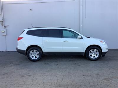 2011 Chevrolet Traverse LT   - Photo 9 - Crest Hill, IL 60403