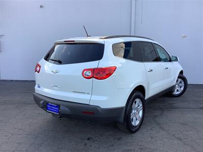 2011 Chevrolet Traverse LT   - Photo 7 - Crest Hill, IL 60403