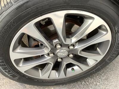 2017 Jeep Grand Cherokee Overland   - Photo 50 - Crest Hill, IL 60403