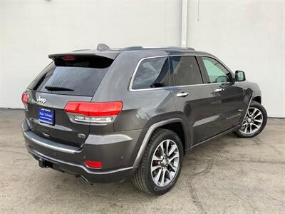 2017 Jeep Grand Cherokee Overland - Photo 6 - Crest Hill, IL 60403