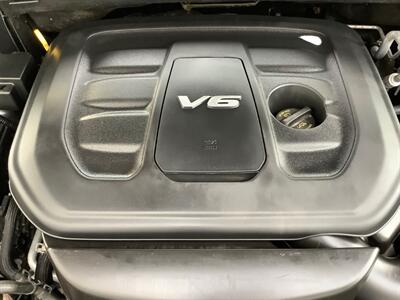 2017 Jeep Grand Cherokee Overland   - Photo 57 - Crest Hill, IL 60403