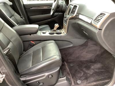 2017 Jeep Grand Cherokee Overland   - Photo 34 - Crest Hill, IL 60403