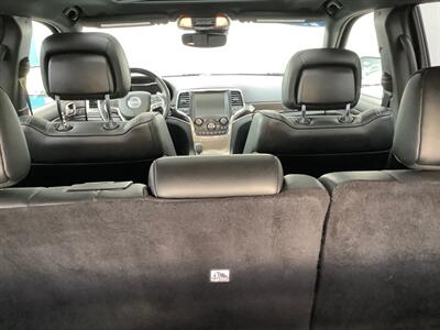 2017 Jeep Grand Cherokee Overland   - Photo 47 - Crest Hill, IL 60403