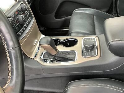 2017 Jeep Grand Cherokee Overland - Photo 15 - Crest Hill, IL 60403
