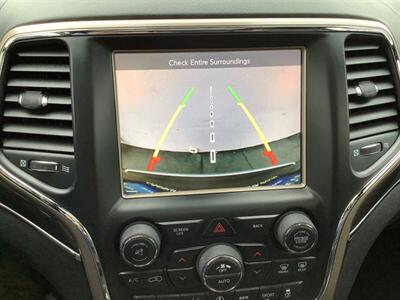 2017 Jeep Grand Cherokee Overland - Photo 10 - Crest Hill, IL 60403