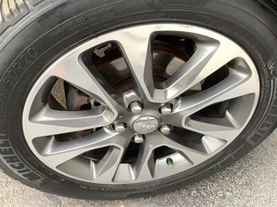 2017 Jeep Grand Cherokee Overland - Photo 50 - Crest Hill, IL 60403