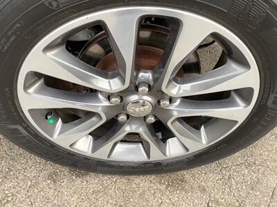 2017 Jeep Grand Cherokee Overland - Photo 52 - Crest Hill, IL 60403