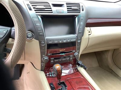 2007 Lexus LS L   - Photo 13 - Crest Hill, IL 60403