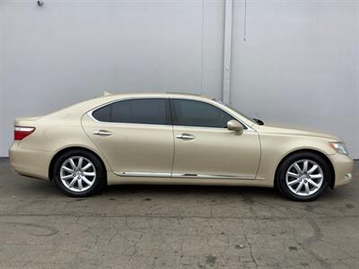 2007 Lexus LS L   - Photo 12 - Crest Hill, IL 60403