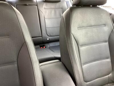 2012 Volkswagen Jetta SE PZEV - Photo 38 - Crest Hill, IL 60403