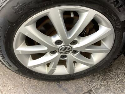 2012 Volkswagen Jetta SE PZEV - Photo 14 - Crest Hill, IL 60403
