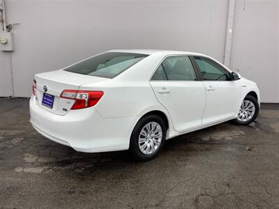 2012 Toyota Camry Hybrid LE - Photo 8 - Crest Hill, IL 60403