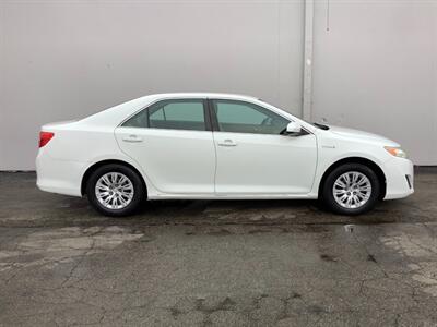 2012 Toyota Camry Hybrid LE - Photo 9 - Crest Hill, IL 60403
