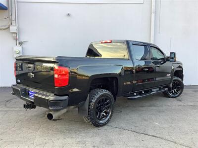 2017 Chevrolet Silverado 2500HD LT - Photo 8 - Crest Hill, IL 60403