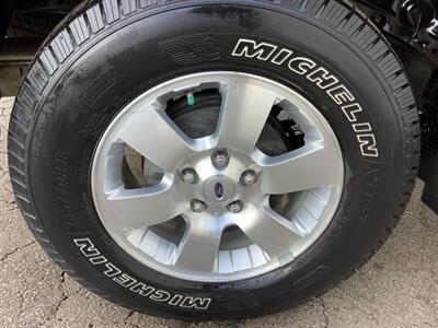 2012 Ford Escape Limited - Photo 32 - Crest Hill, IL 60403