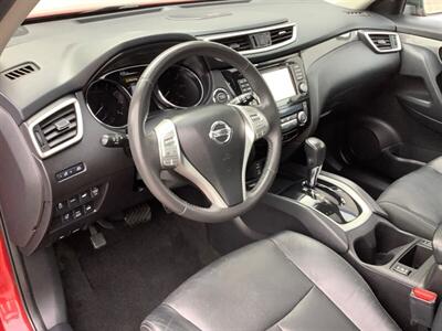 2014 Nissan Rogue SV - Photo 15 - Crest Hill, IL 60403