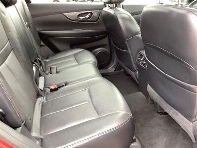 2014 Nissan Rogue SV - Photo 27 - Crest Hill, IL 60403